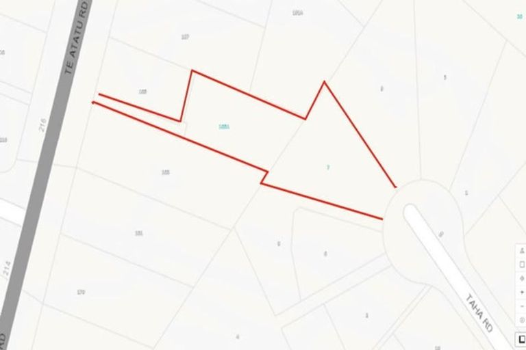 Photo of property in 7 Taha Road, Te Atatu South, Auckland, 0610