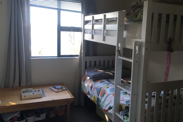 Photo of property in 51b View Road, Houghton Bay, Wellington, 6023