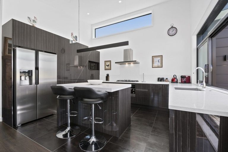 Photo of property in 6 The Fairways, Kinloch, Taupo, 3377