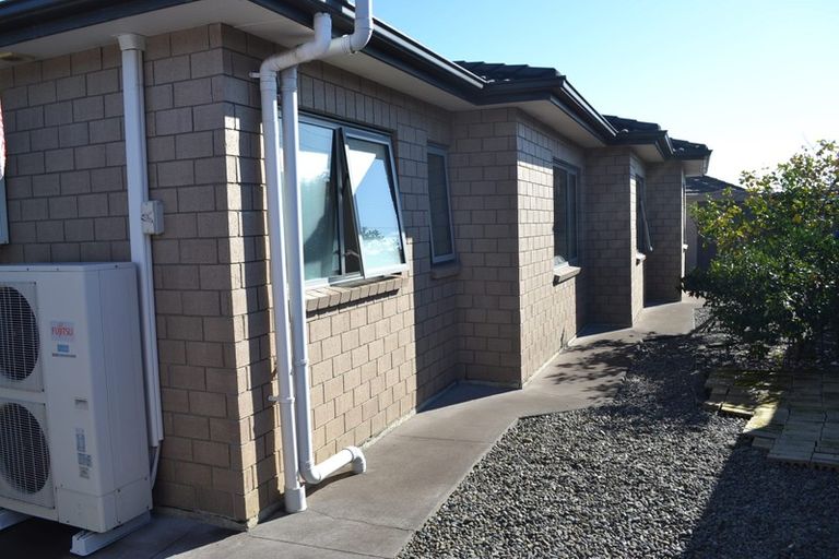 Photo of property in 8 Pohutukawa Place, Karaka, Papakura, 2113