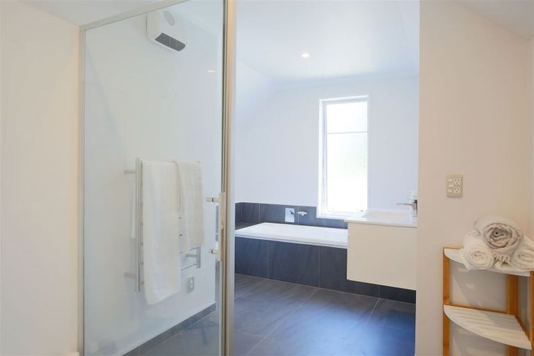 Photo of property in 35 Hawford Road, Opawa, Christchurch, 8023