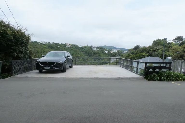 Photo of property in 24 Disley Street, Highbury, Wellington, 6012