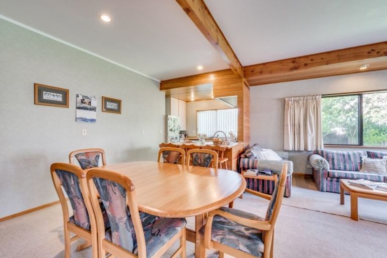 Photo of property in 5 Haines Grove, Rainbow Point, Taupo, 3330