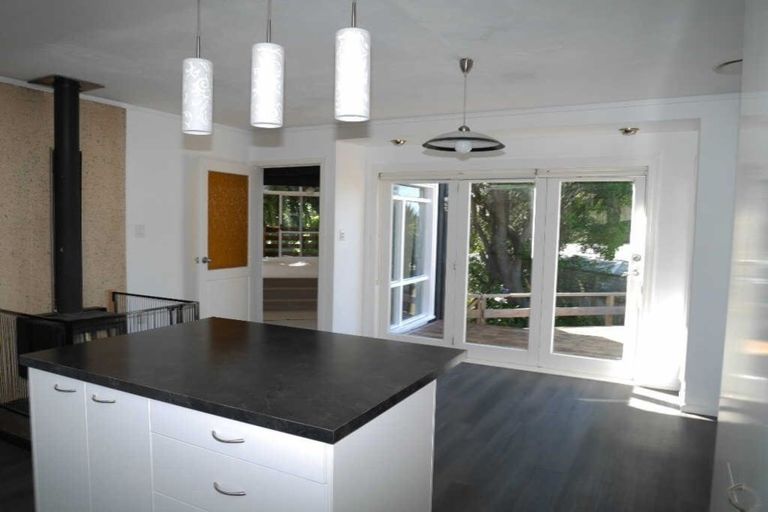 Photo of property in 64 Leinster Avenue, Raumati South, Paraparaumu, 5032