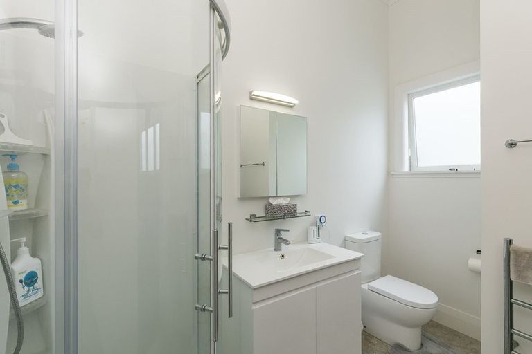 Photo of property in 16 Jefferson Street, Brooklyn, Wellington, 6021