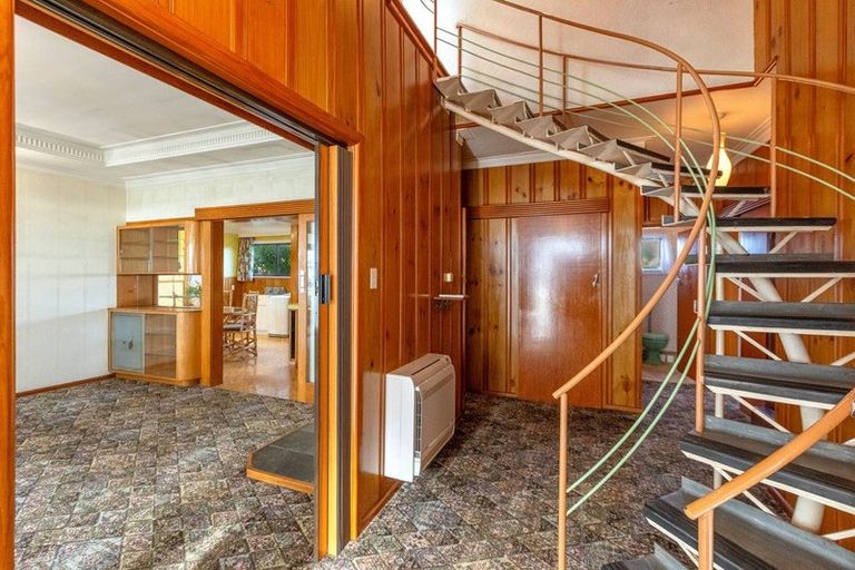 Photo of property in 619 Marine Parade, Napier South, Napier, 4110