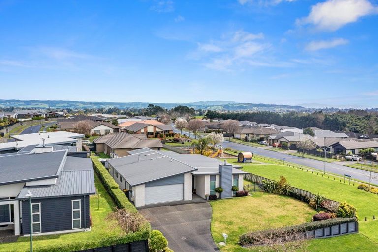 Photo of property in 6 Louise Drive, Ohauiti, Tauranga, 3112