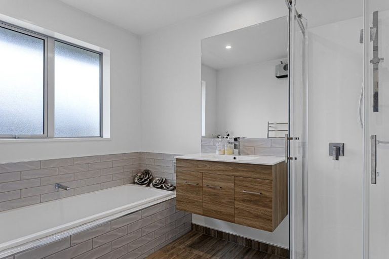 Photo of property in 48 Cross Street, Sefton, 7477