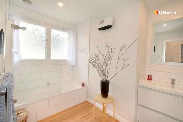 Photo of property in 311 Rattray Street, Dunedin Central, Dunedin, 9016