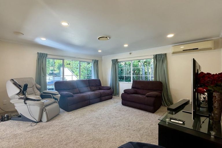 Photo of property in 34 Hythe Terrace, Mairangi Bay, Auckland, 0630