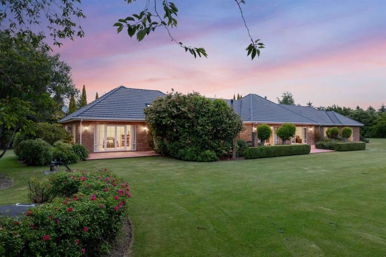 Photo of property in 518 Pound Road, Yaldhurst, Christchurch, 7676