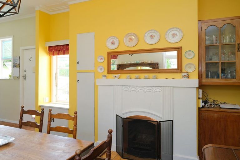 Photo of property in 61 Tomahawk Road, Andersons Bay, Dunedin, 9013