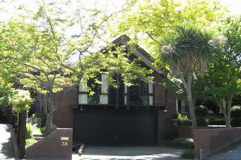Photo of property in 38 Rembrandt Place, Burnside, Christchurch, 8053
