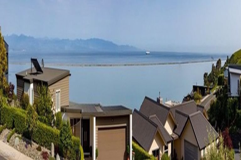 Photo of property in 7 Sunset Place, Atawhai, Nelson, 7010