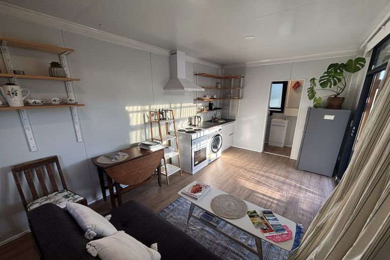 Photo of property in 8 Jeep Road, Raumati South, Paraparaumu, 5032