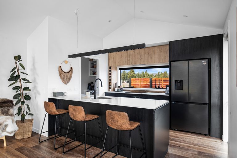 Photo of property in 16 Pollock Street, Alexandra, 9320