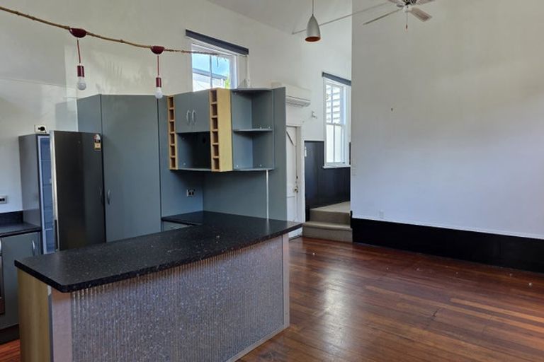 Photo of property in 42 Jefferson Street, Brooklyn, Wellington, 6021