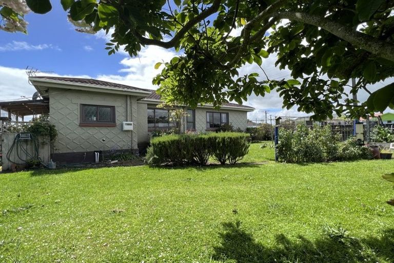 Photo of property in 51 Seymour Street, Waitara, 4320