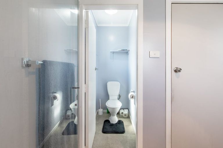 Photo of property in 20 Blake Street, Porangahau, 4293