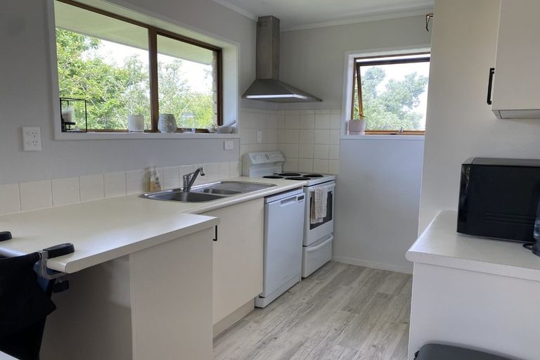 Photo of property in 1/10 Fortunes Road, Half Moon Bay, Auckland, 2012