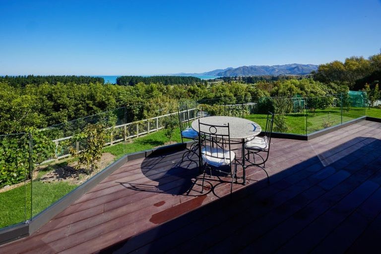 Photo of property in 8 Ingles Drive, Kaikoura Flat, Kaikoura, 7371