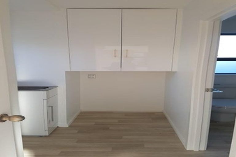 Photo of property in 4 Kowai Grove, Omokoroa, 3114