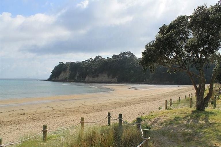 Photo of property in 185 Brightside Road, Stanmore Bay, Whangaparaoa, 0932