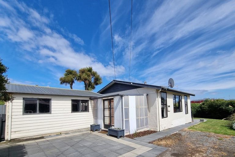 Photo of property in 28 Violet Street, Riverton/aparima, Riverton, 9822