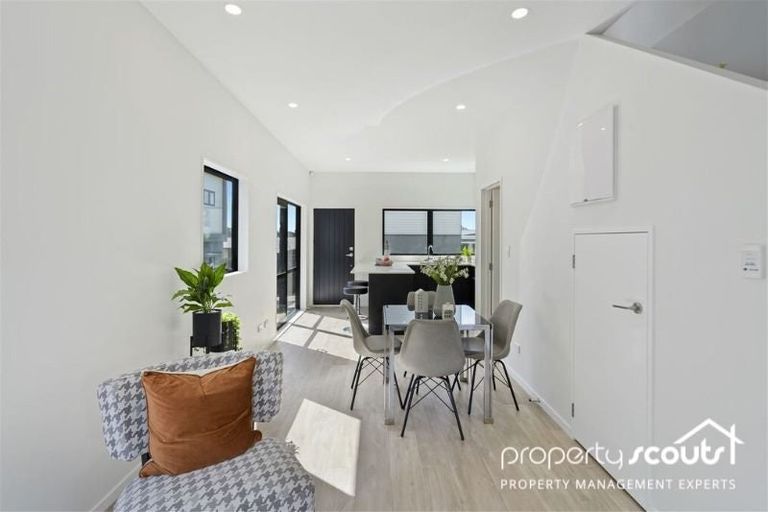 Photo of property in 3/24 Andrew Road, Howick, Auckland, 2010