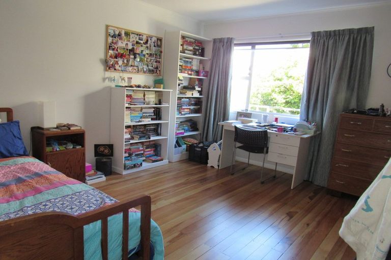 Photo of property in 22 Gordon Road, Plimmerton, Porirua, 5026