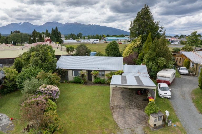 Photo of property in 13 Duncan Street, Te Anau, 9600