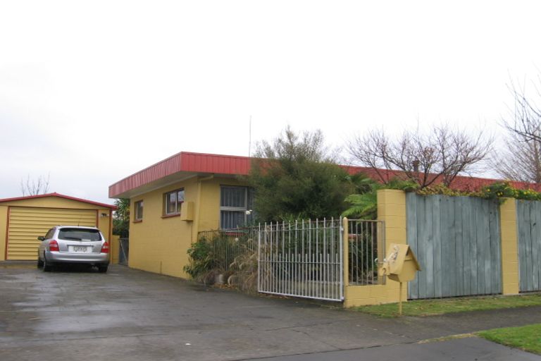 Photo of property in 2 Fife Crescent, Tamatea, Napier, 4112