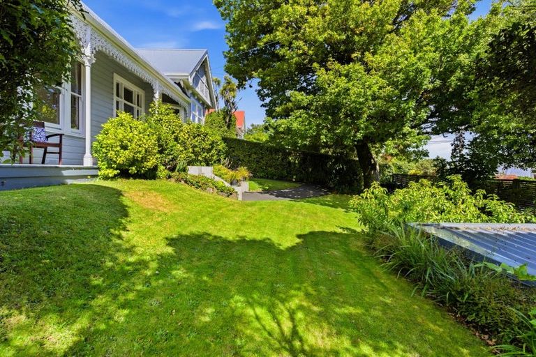 Photo of property in 26 Mataora Road, Kenmure, Dunedin, 9011