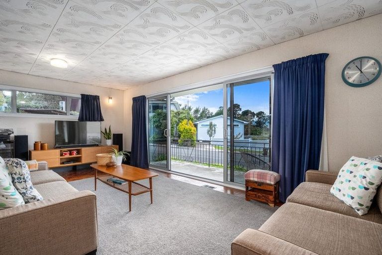 Photo of property in 2 Rondane Place, Tirohanga, Lower Hutt, 5010