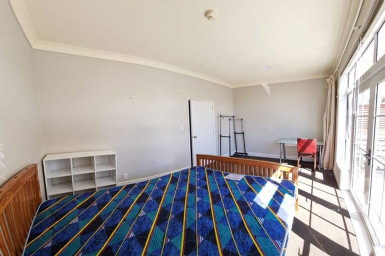 Photo of property in 56 Pipitea Street, Thorndon, Wellington, 6011