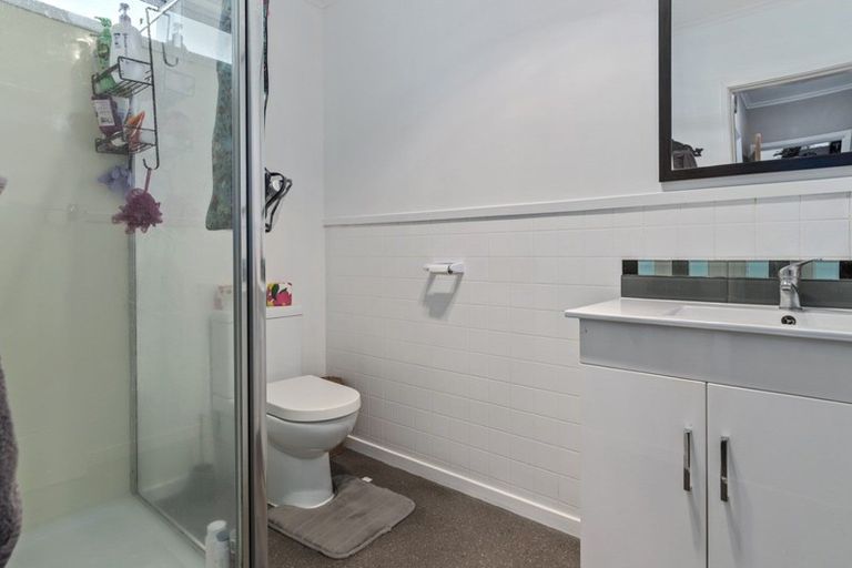 Photo of property in 2/128 Sixteenth Avenue, Tauranga South, Tauranga, 3112