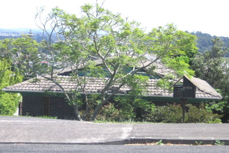 Photo of property in 5 Arcadia Crescent, Bayview, Auckland, 0629