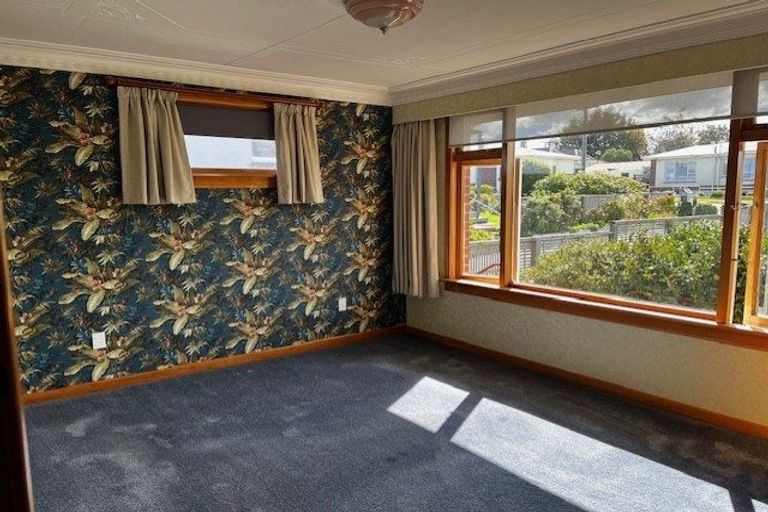 Photo of property in 48 Johnston Street, Gore, 9710