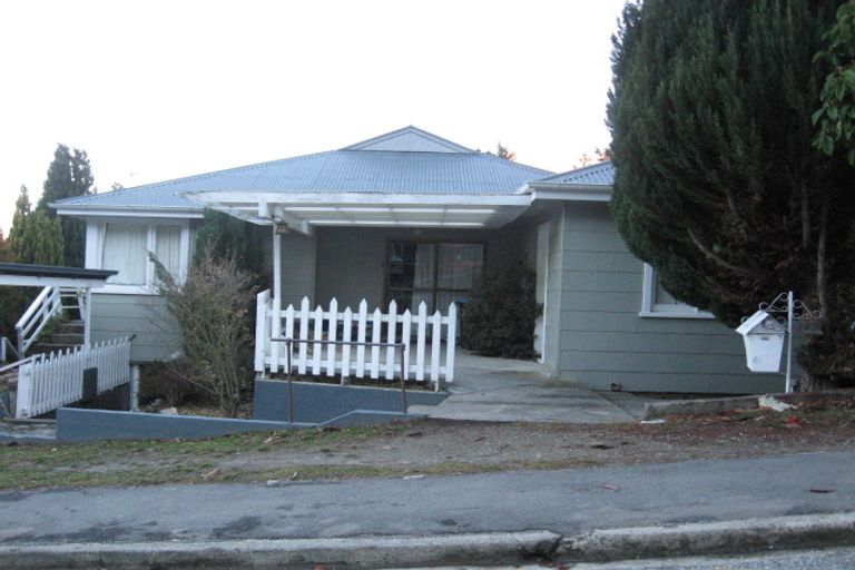 Photo of property in 98 Thompson Street, Queenstown, 9300