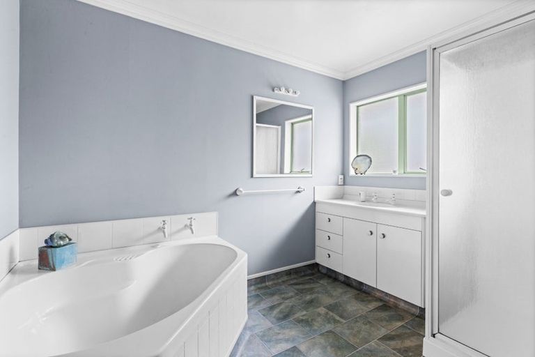 Photo of property in 1 Mission Road, Greenmeadows, Napier, 4112