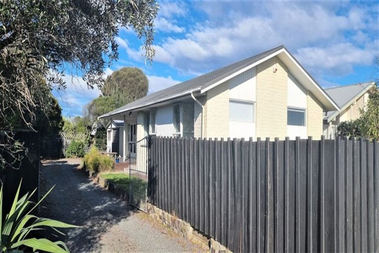 Photo of property in 15 Eros Place, North New Brighton, Christchurch, 8083