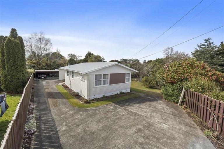 Photo of property in 27 Saxbys Road, Glenview, Hamilton, 3206