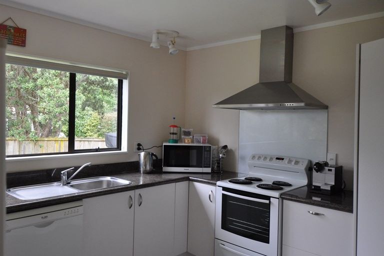 Photo of property in 21 Holland Close, Pauanui, Hikuai, 3579