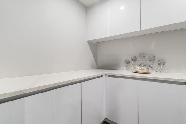 Photo of property in 1/1a Halsey Road, Manurewa, Auckland, 2102