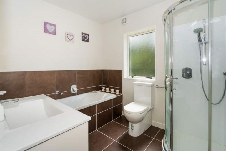 Photo of property in 64 Kyle Road, Greenhithe, Auckland, 0632