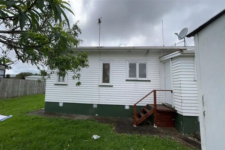 Photo of property in 259 Puhinui Road, Papatoetoe, Auckland, 2025