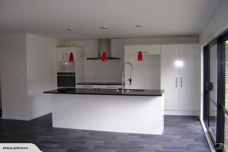 Photo of property in 111 Riverstone Drive, Riverstone Terraces, Upper Hutt, 5018