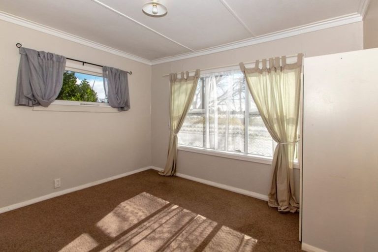Photo of property in 53 Burness Road, Jervoistown, Napier, 4112