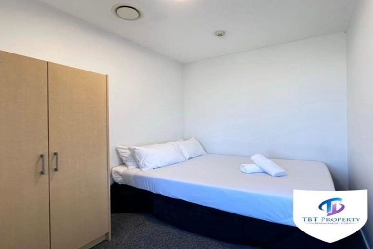 Photo of property in Twin Towers, 609/17 Putney Way, Manukau, Auckland, 2104