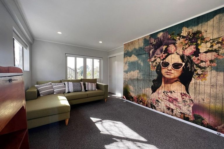 Photo of property in 24 Beach Haven Road, Beach Haven, Auckland, 0626